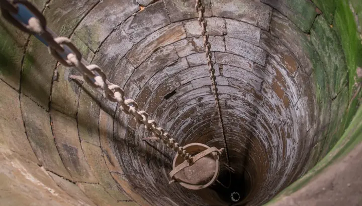 Betzenstein, Tiefer Brunnen