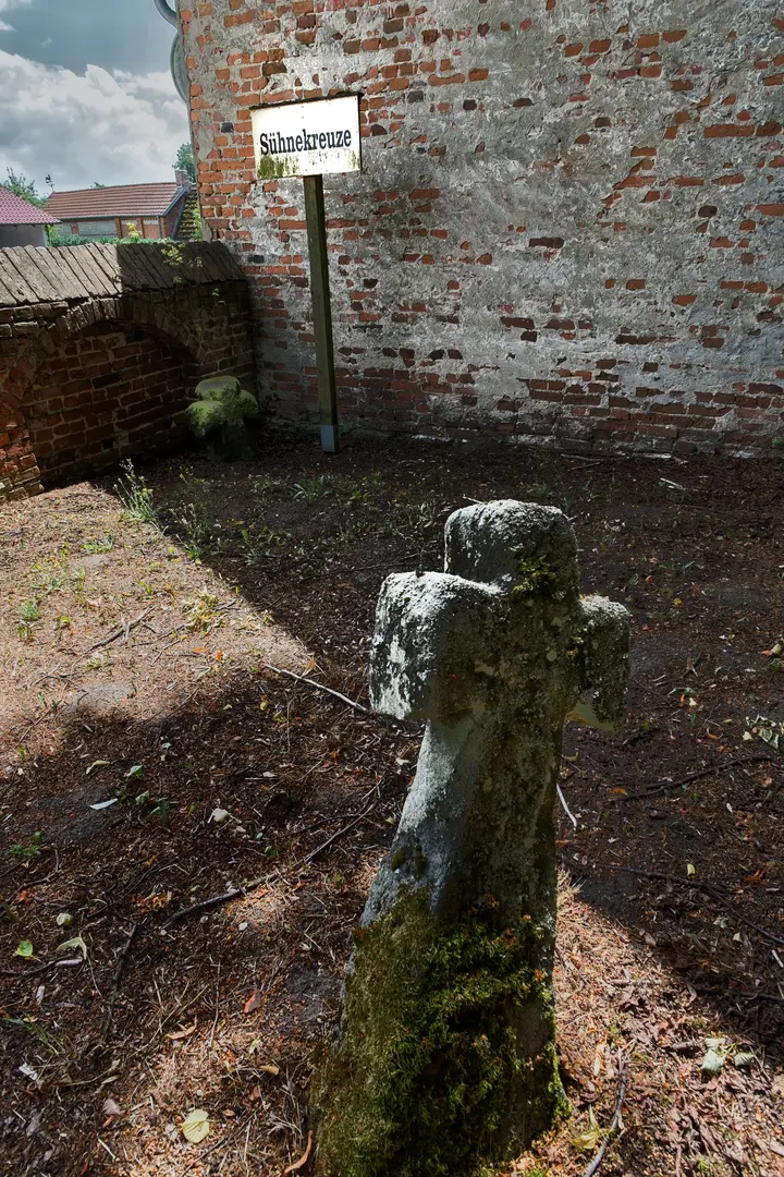 Sühnekreuze in Berge