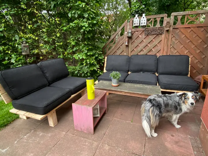 DIY Gartenbank mit IKEA Polstern