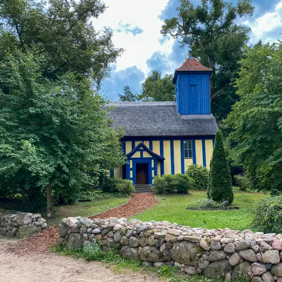 Kirchlein im Grünen bei Alt Placht