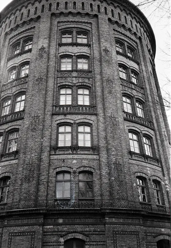Beispielfoto (Olympus Mju II; Ilford HP5, Rodinal)