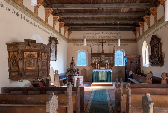 Innenraum der Kirche Mödlich