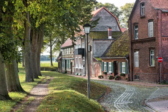 Dömitz - Blick auf den alten Deichwall