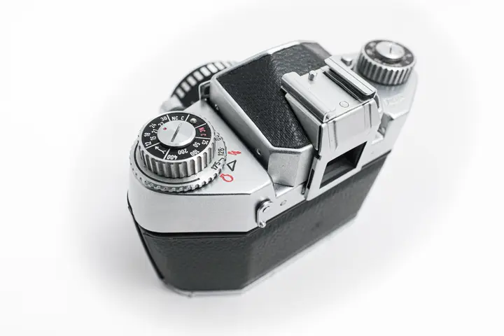 Rundes Design, sparsame Farben: Zeitwahlrad der Exa 1