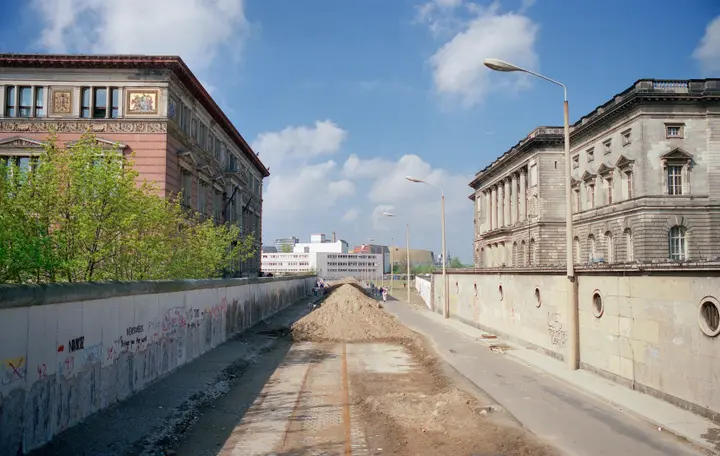 Ostberlin, Mauerstreifen Niederkirchnerstraße