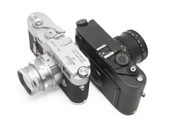 Leine M3 (links), leica M6 (rechts)