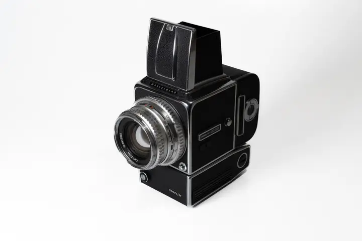 Hasselblad mit Motorantrieb: die Hasselblad EL/M