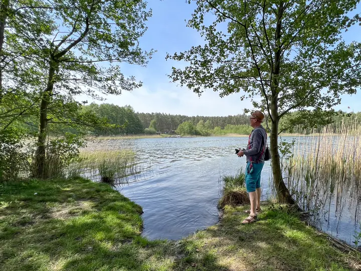 Badestelle und Rastplatz am Dranser See, gegenüber vom Campingplatz