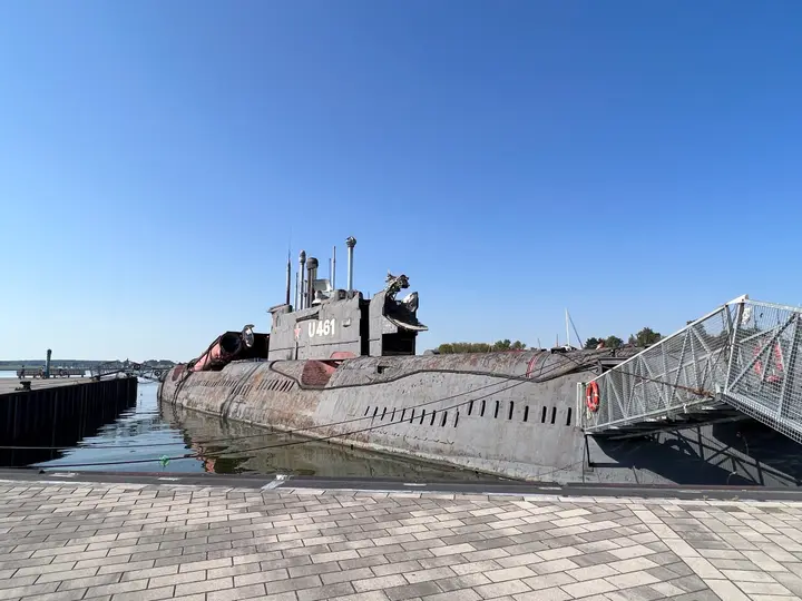 Sowjetisches U-Boot U461 in Peenemünde