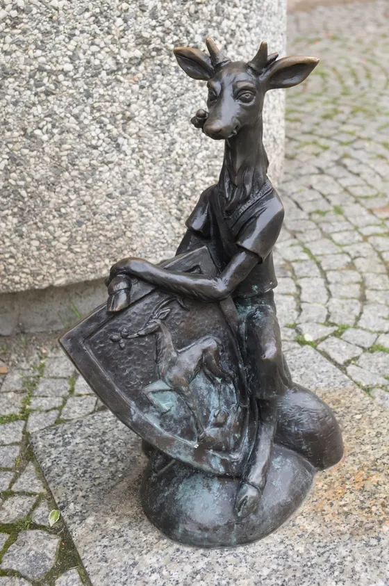 Hirschfigur in Jelenia Góra / Hirschberg