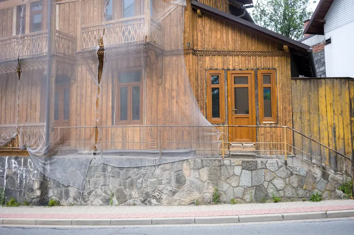 Ein verhangenes Haus in Szczawnica