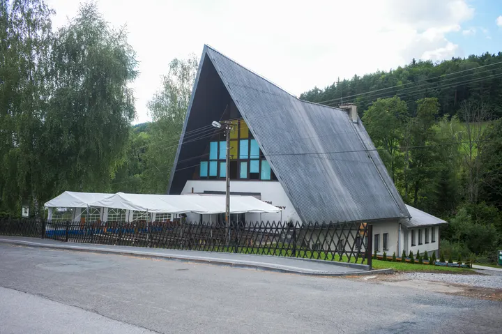 Kirche der Pfingstler Puławy Górne