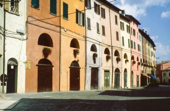 Bunte Häuser in Brisighella